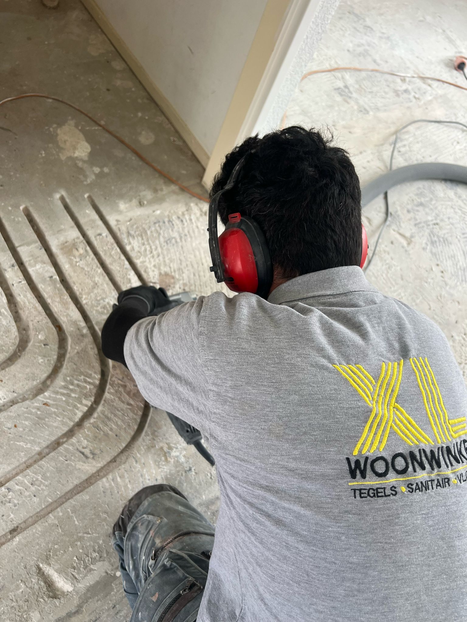 Vloerverwarming laten aanleggen? XL Woonwinkel regelt het van A tot Z!