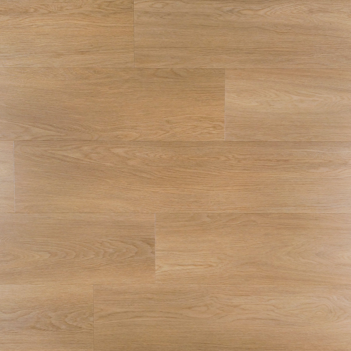 Otium Hibiscus– Stijlvolle stroken SPC vloer verkrijgbaar bij XL Woonwinkel, 100% waterbestendig, geschikt voor vloerverwarming en voorzien van een geïntegreerde ondervloer.