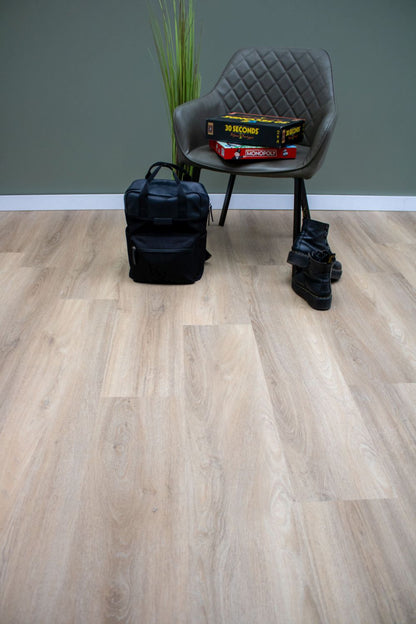 EKO-Floors Amazone - Duurzame en waterdichte PVC vloer verkrijgbaar bij XL Woonwinkel, ideaal voor commercieel en huishoudelijk gebruik in alle ruimtes.