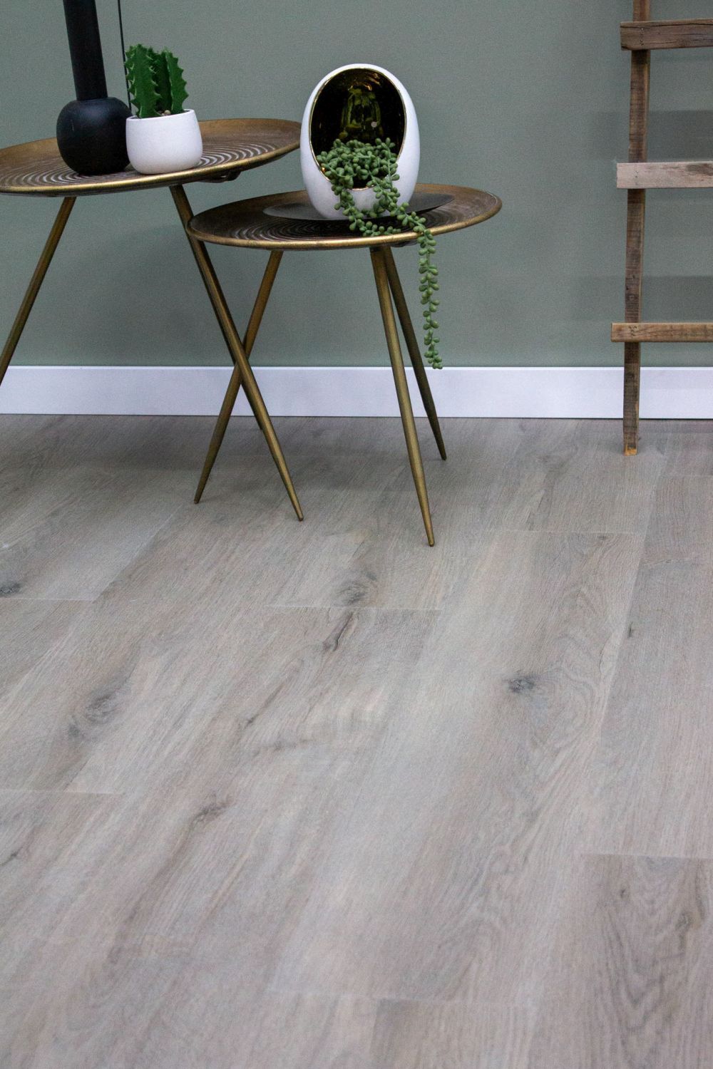 EKO-Floors Vogezen - Duurzame PVC vloer verkrijgbaar bij XL Woonwinkel, geschikt voor commercieel en huishoudelijk gebruik in alle ruimtes.