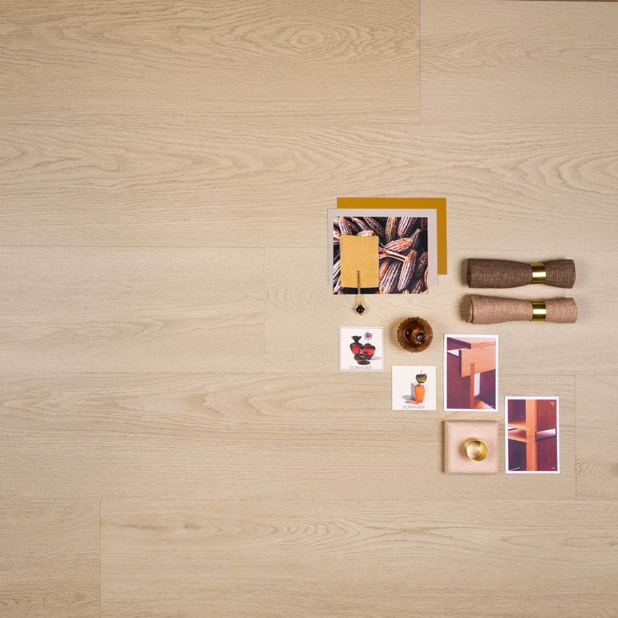 De Otium at Home OTIUM NXT collectie staat voor de nieuwste generatie PVC vloeren. Dankzij de ultra matte afwerking, natuurgetrouwe hout- en steenstructuren en sterke slijtlaag combineren deze vloeren een luxe uitstraling met optimaal gebruiksgemak. Verkrijgbaar in plank, visgraat en tegel, in zowel Dryback als Rigid uitvoering, en volledig geschikt voor vloerverwarming en intensief dagelijks gebruik.