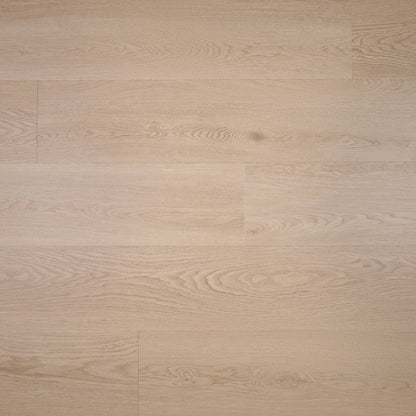 De Otium at Home OTIUM NXT collectie staat voor de nieuwste generatie PVC vloeren. Dankzij de ultra matte afwerking, natuurgetrouwe hout- en steenstructuren en sterke slijtlaag combineren deze vloeren een luxe uitstraling met optimaal gebruiksgemak. Verkrijgbaar in plank, visgraat en tegel, in zowel Dryback als Rigid uitvoering, en volledig geschikt voor vloerverwarming en intensief dagelijks gebruik.